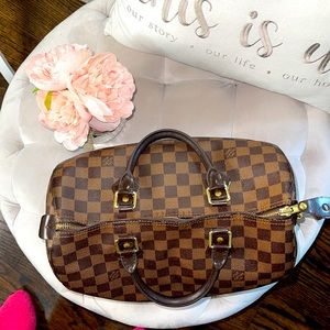 Authentic Louis Vuitton Damier Speedy 30